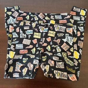 LulaRoe 4th of July Women’s Leggings Black with states pattern - TC (12-18)